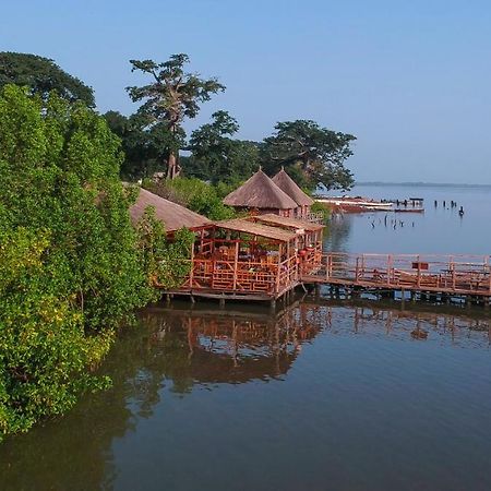 Bintang Bolong Lodge Luaran gambar