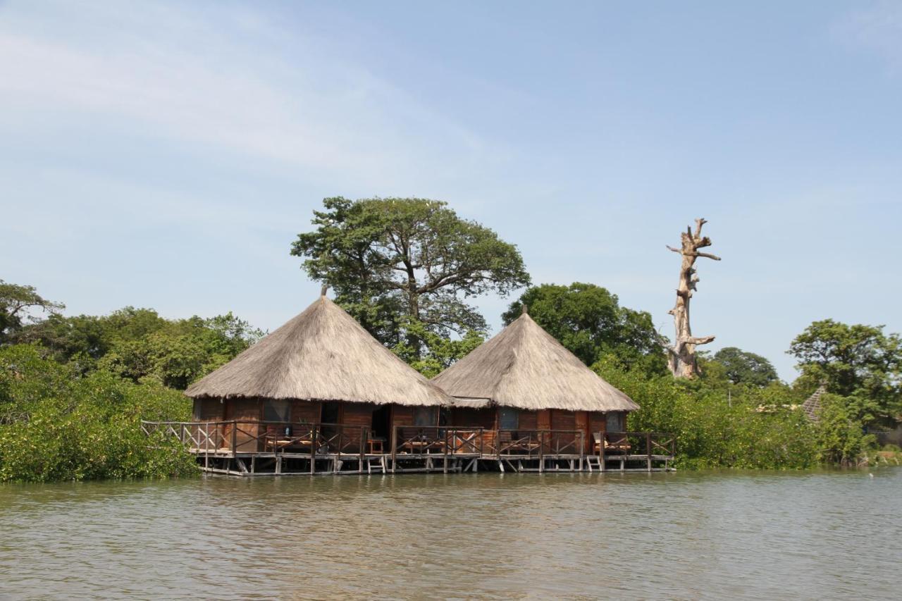 Bintang Bolong Lodge Luaran gambar