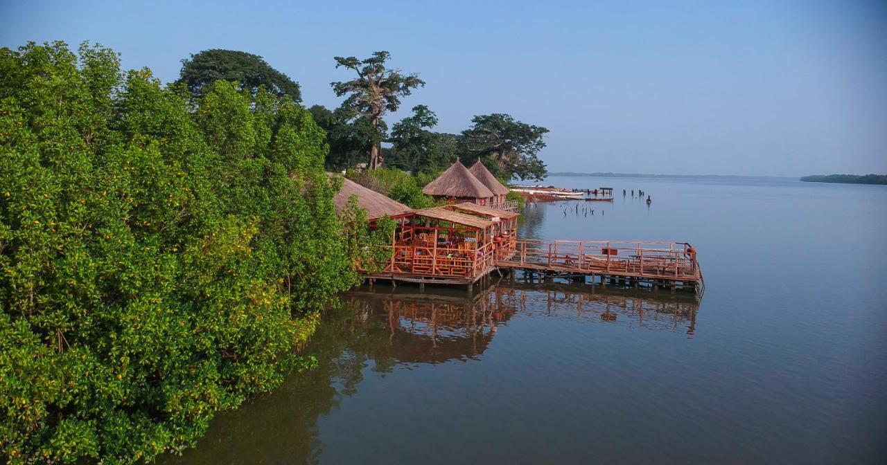 Bintang Bolong Lodge Luaran gambar